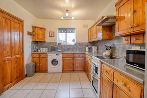 Kitchen- click for photo gallery